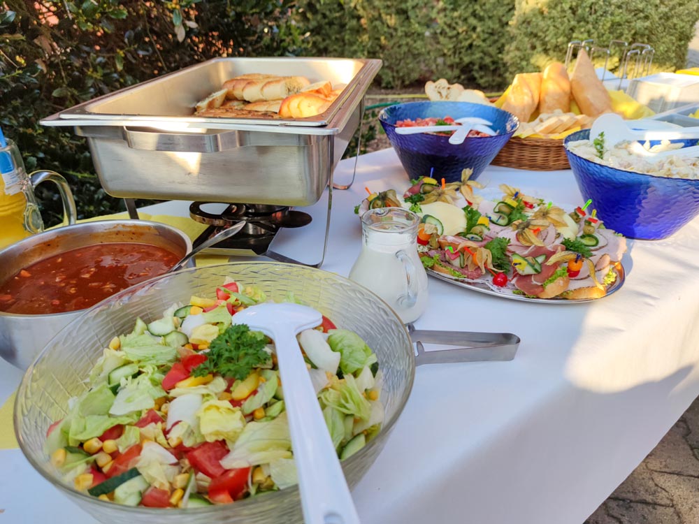 Sommerliches Grillbuffet